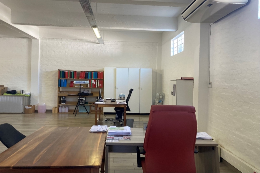 To Let commercial Property for Rent in Dal Josafat Western Cape
